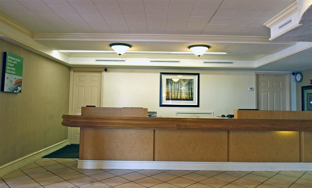 Motel 6-Dallas, Tx - Фармерс-Бранч Экстерьер фото